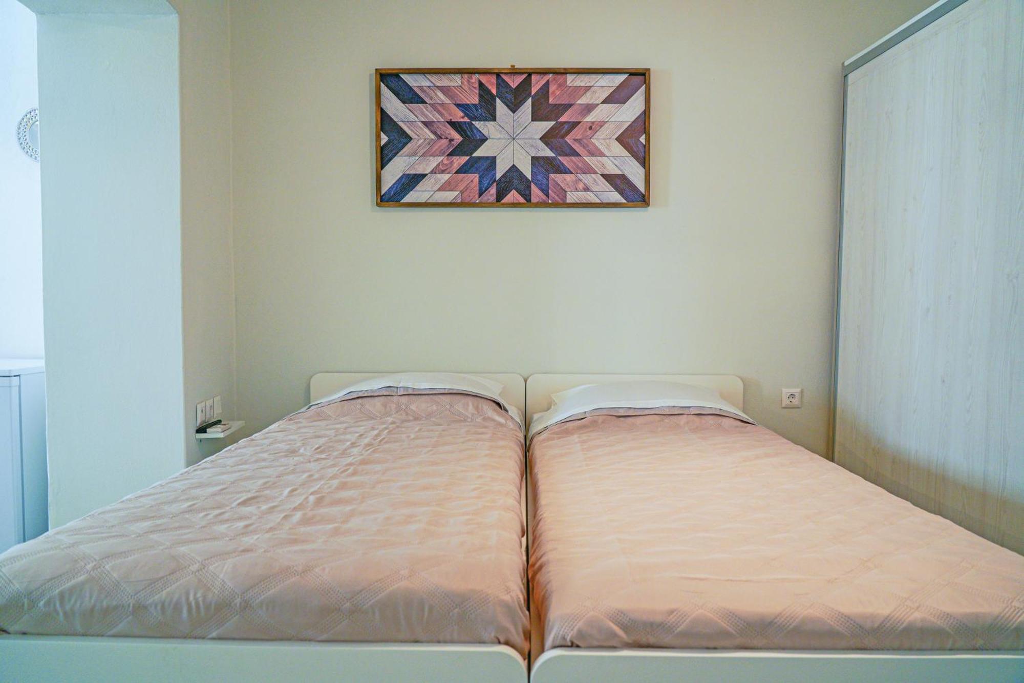 Smyrnis Apartments Ermoupoli Quarto foto